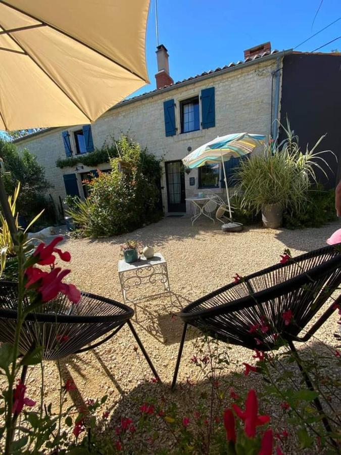 Refuge De Campagne "La Grange A Meme " Chaix Exterior foto
